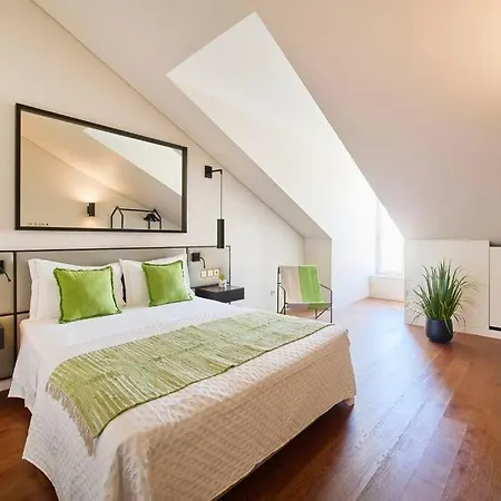 снеск Q,r-с0de First -,-apartment Apartamento