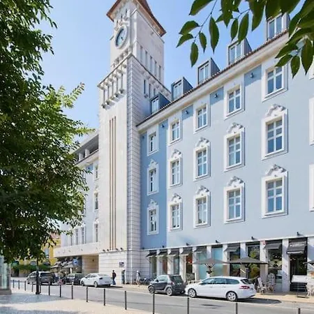 снеск Q,r-с0de First -,-apartment Apartman Lisboa